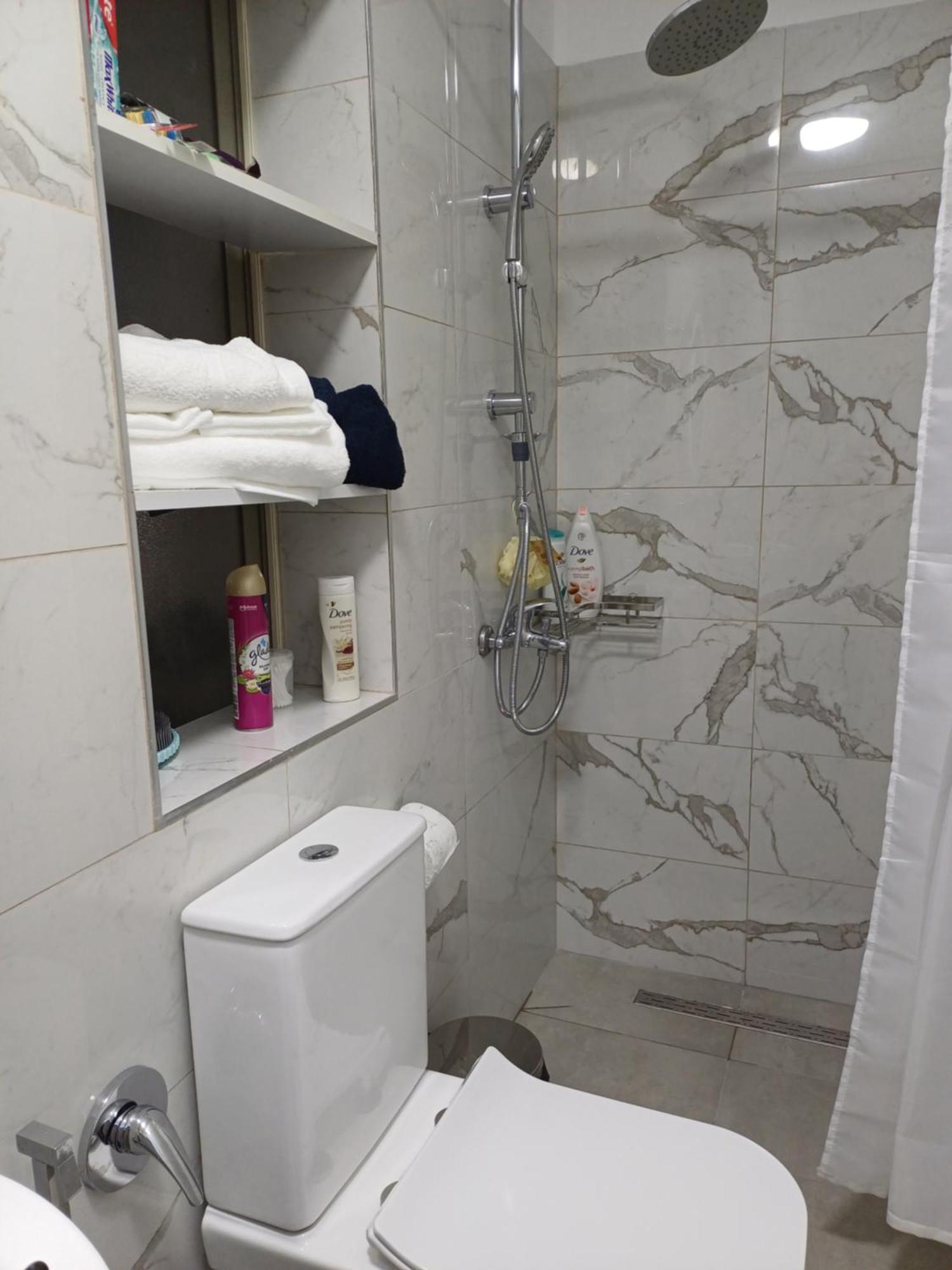 Regis Apartment Tirana Bagian luar foto